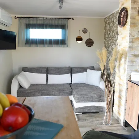 Holiday home Jodi-hegy