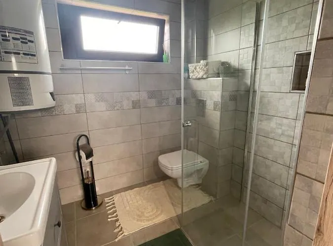 Nyaraló Jódi-hegy *